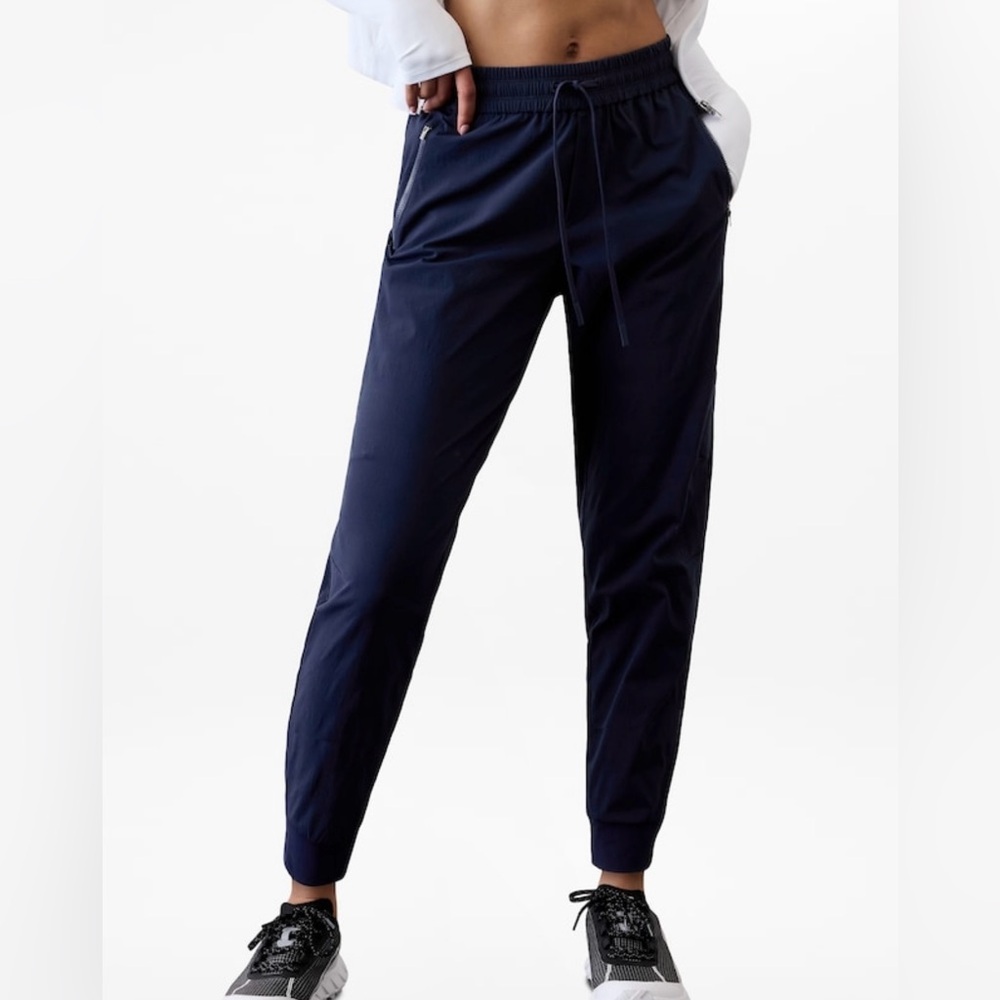 NWT Trekkie Relaxed Mid Rise Navy Blue Joggers. Size Large Tall